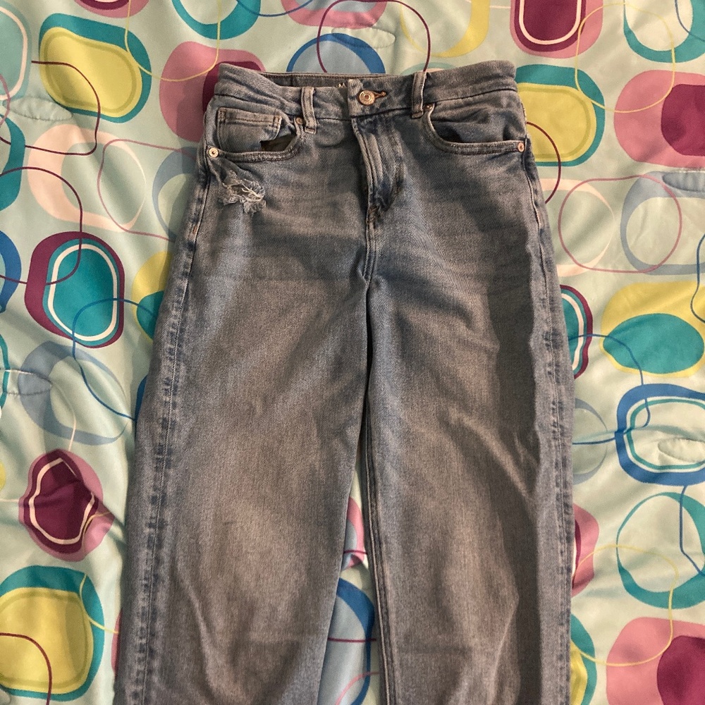 Tapered Mom Jeans